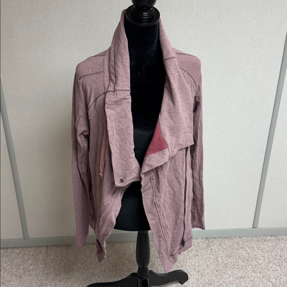 Lululemon Stylish Pink Zip Up Cardigan Women’s 6